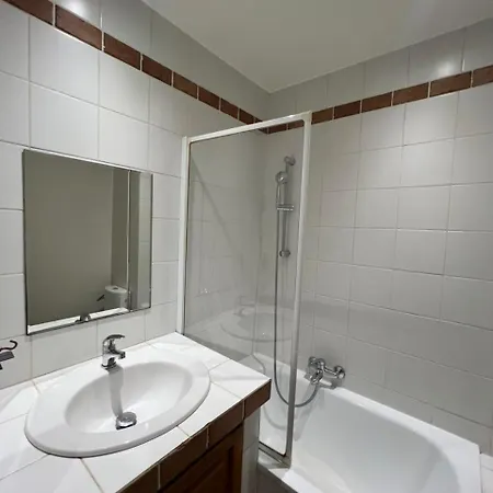 Dans Le Vieil شقة *